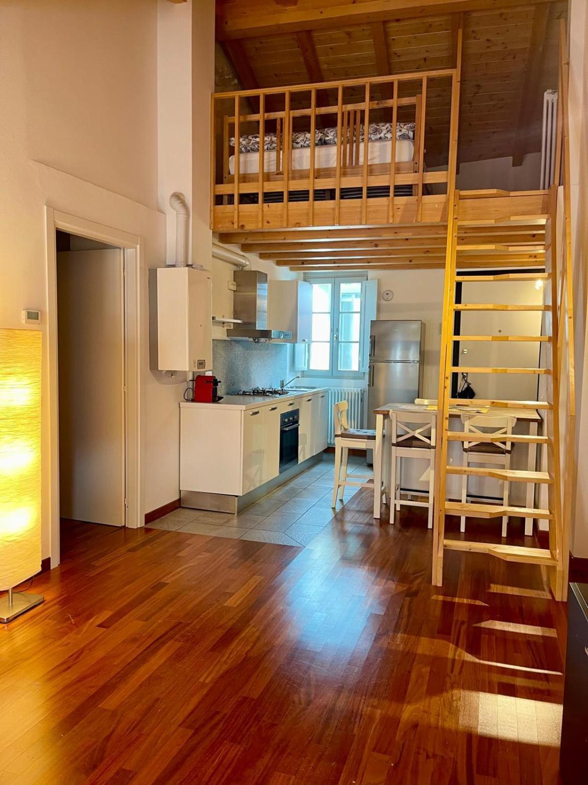 Calicantus Apartments Atena Como Zewnętrze zdjęcie