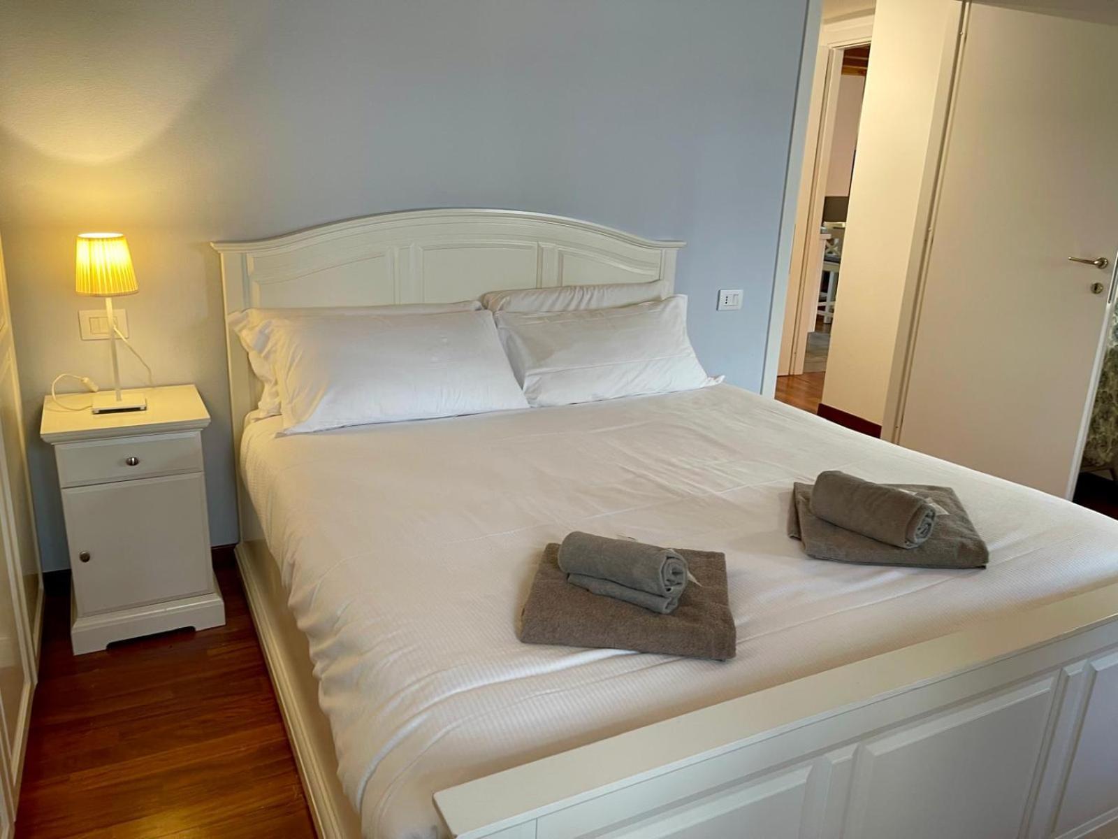 Calicantus Apartments Atena Como Zewnętrze zdjęcie