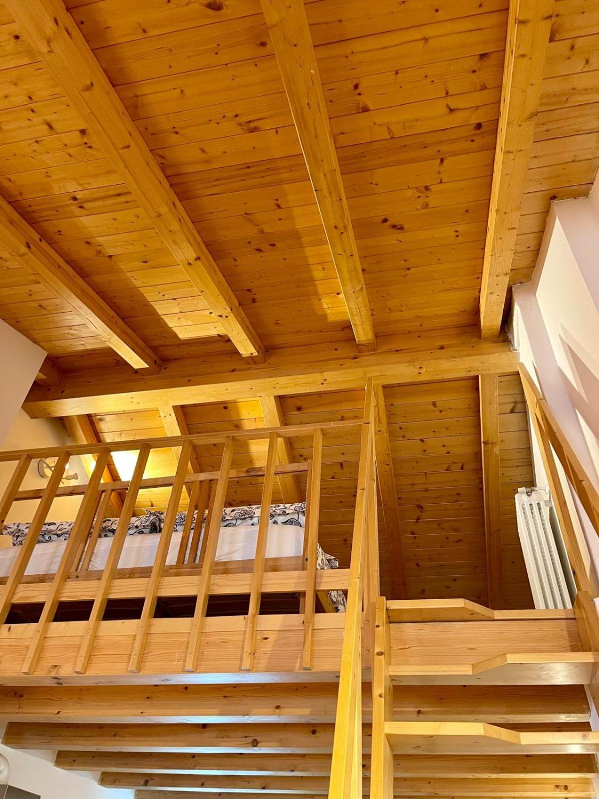 Calicantus Apartments Atena Como Zewnętrze zdjęcie