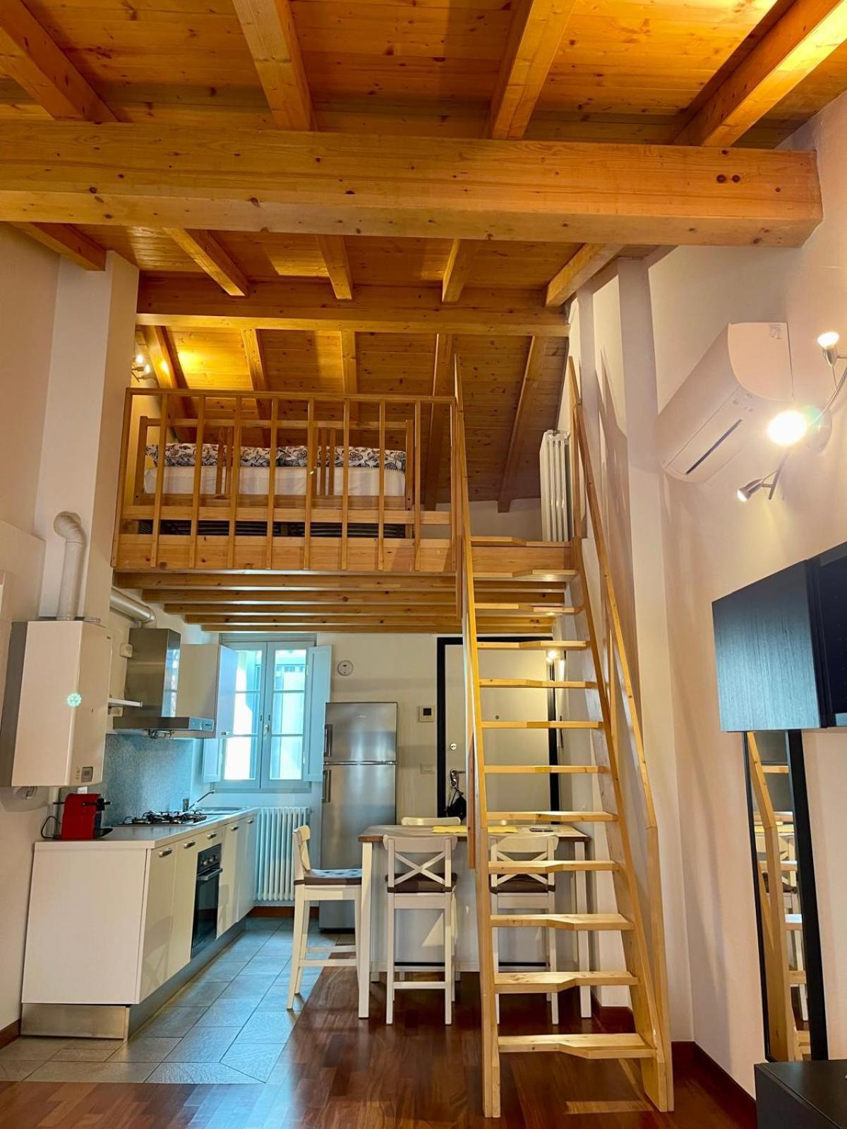 Calicantus Apartments Atena Como Zewnętrze zdjęcie