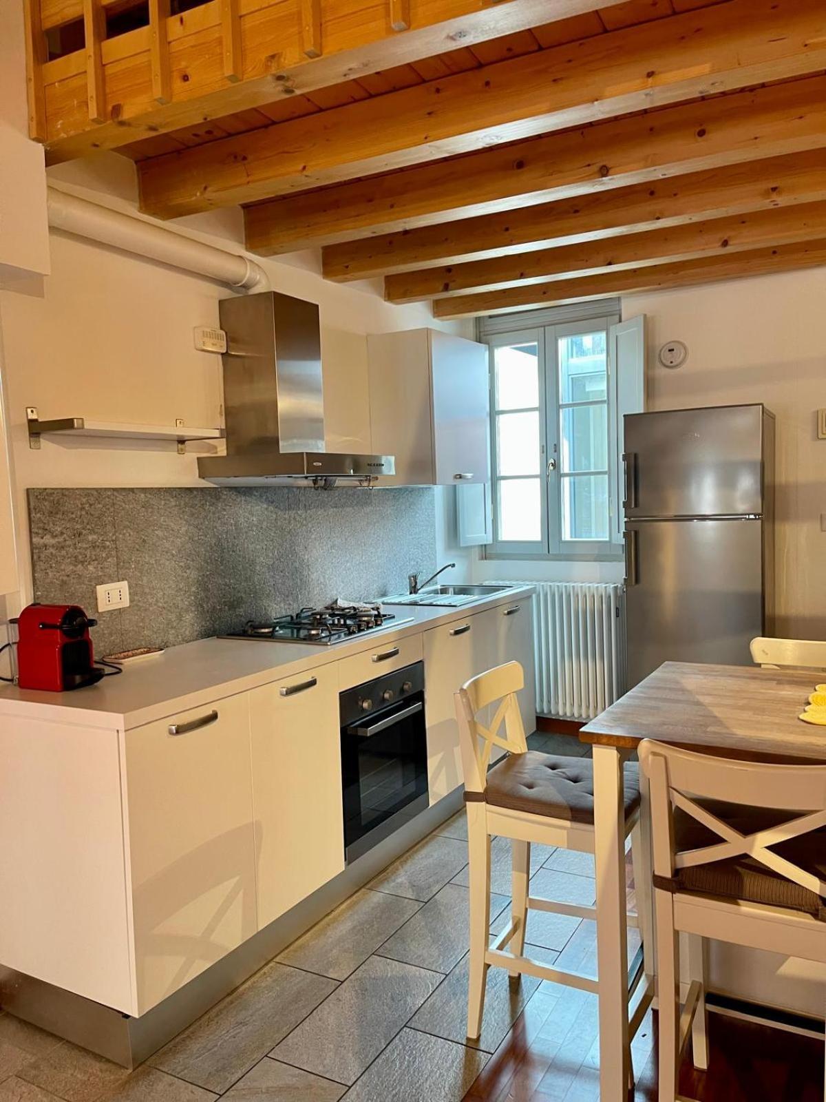 Calicantus Apartments Atena Como Zewnętrze zdjęcie